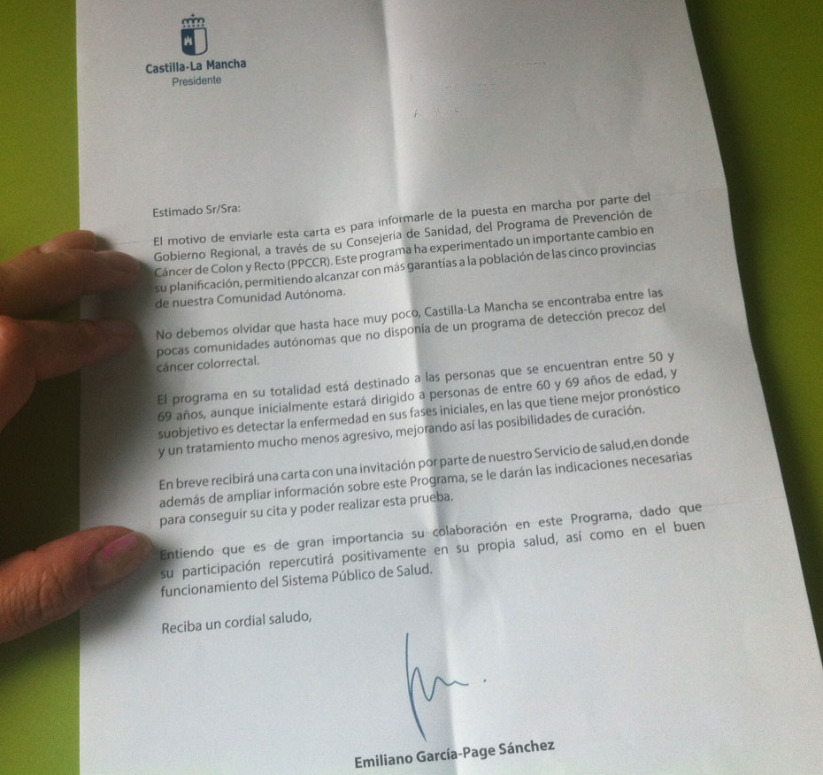 Imagen de la carta que están recibiendo los pacientes de entre 50 y 69 años.