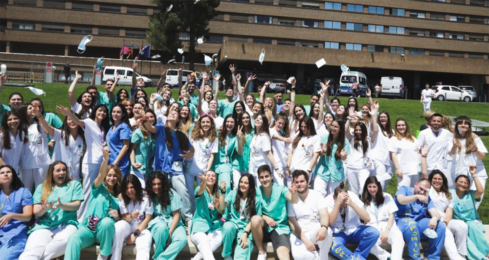 Castilla-La Mancha, con cinco facultades de Enfermería, tiene capacidad y plazas para lanzar cada año 580 egresados al mundo laboral. 