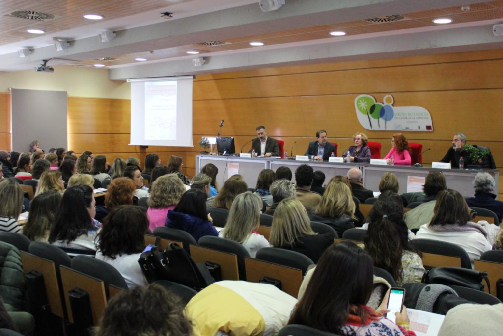 Las V Jornadas de Humanización de la Asistencia Sanitaria de Albacete han sido el escenario para anunciar el plan regional.