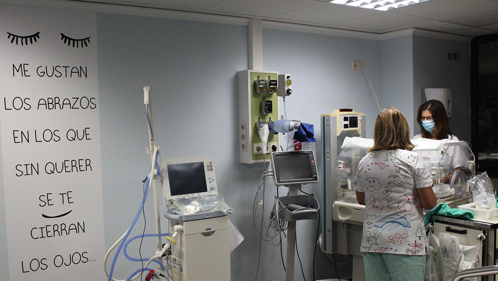 Asprona, Neonatología y UCI Pediátrica trabajarán de la mano en el Hospital de Albacete para que la atención temprana empiece en la incubadora. 