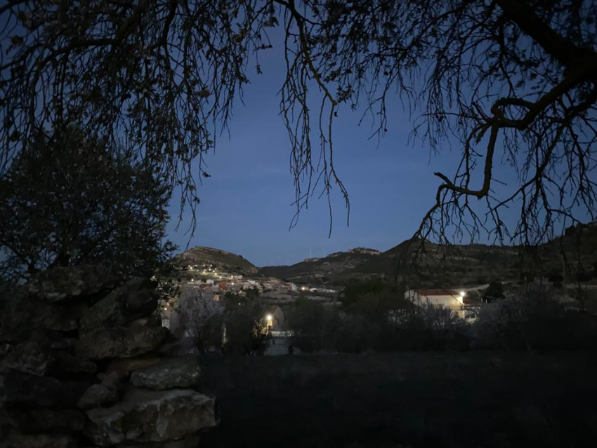 Los andarines queremos una ruta tranquila, para disfrutar de los paisajes de Alatoz y curiosear su Cueva de la Mora. 